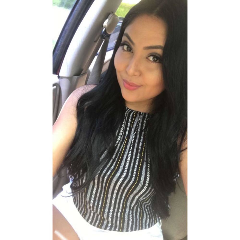 Meet your Posher, April